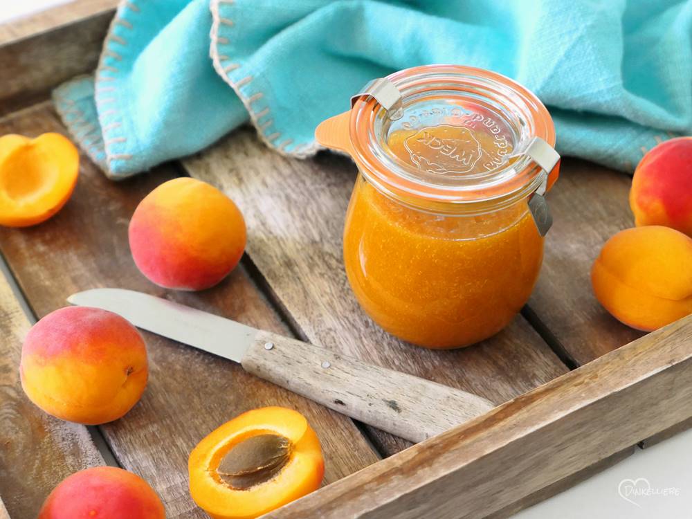 Aprikosen-Samt-Marmelade