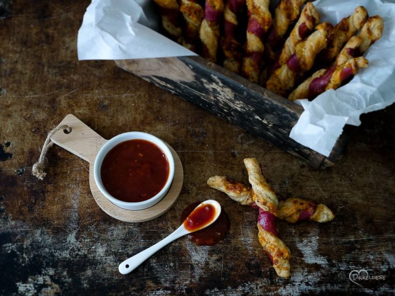 Cheesy Bacon Crispy Twists