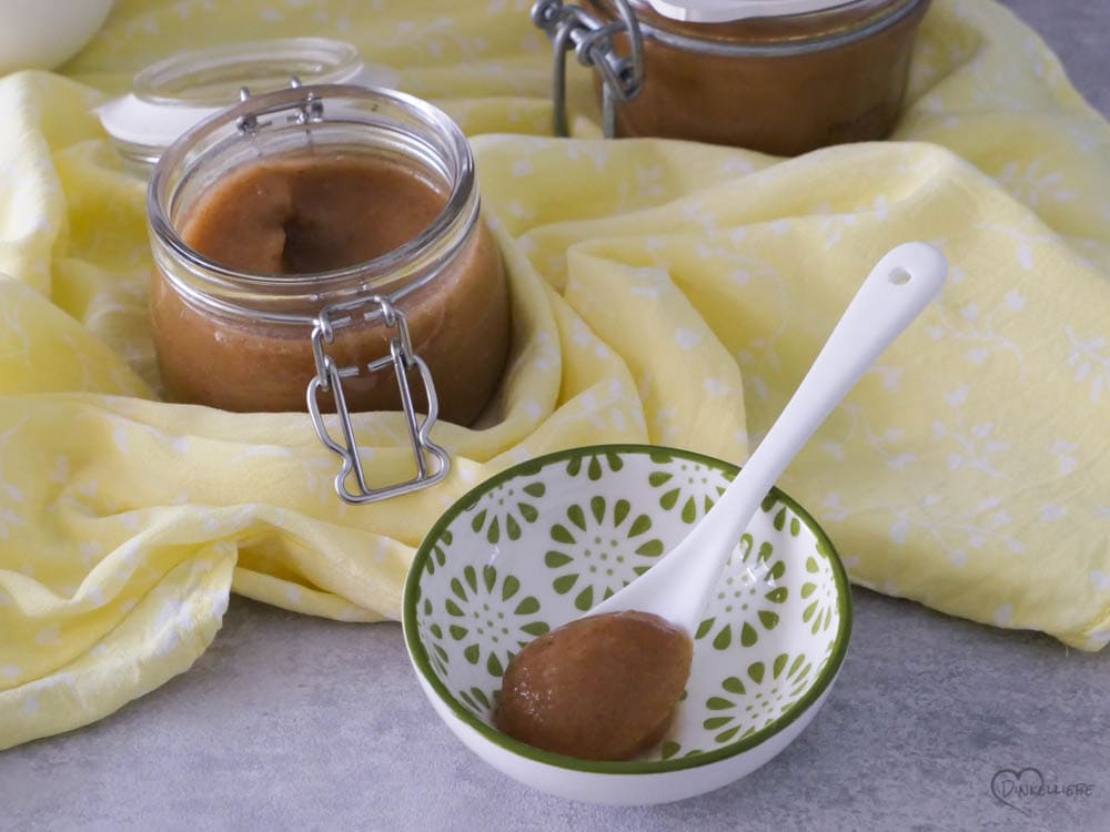 Süße Vielfalt ohne Zucker: Dattelsirup als gesunde Alternative Süße Vielfalt ohne Zucker: Dattelsirup als gesunde Alternative