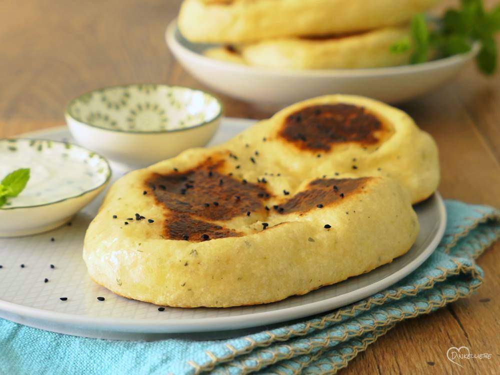 Dickes, luftiges Easy Peasy Naan Brot