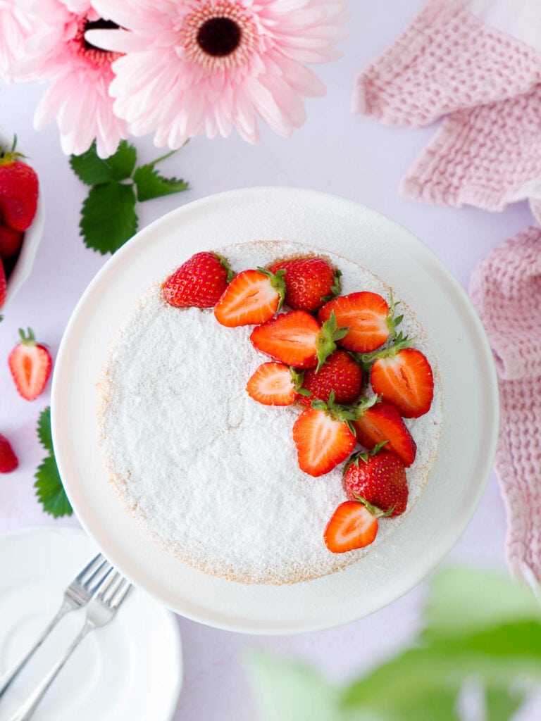 Dinkel Erdbeer-Käsesahne-Torte ohne Gelatine
