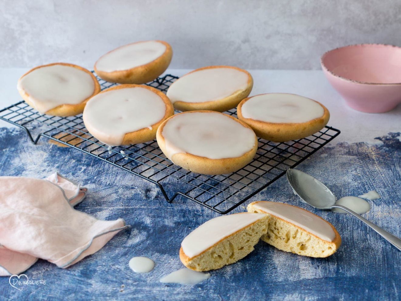 Einfache Dinkel-Amerikaner mit Zuckerguss - Dinkelliebe