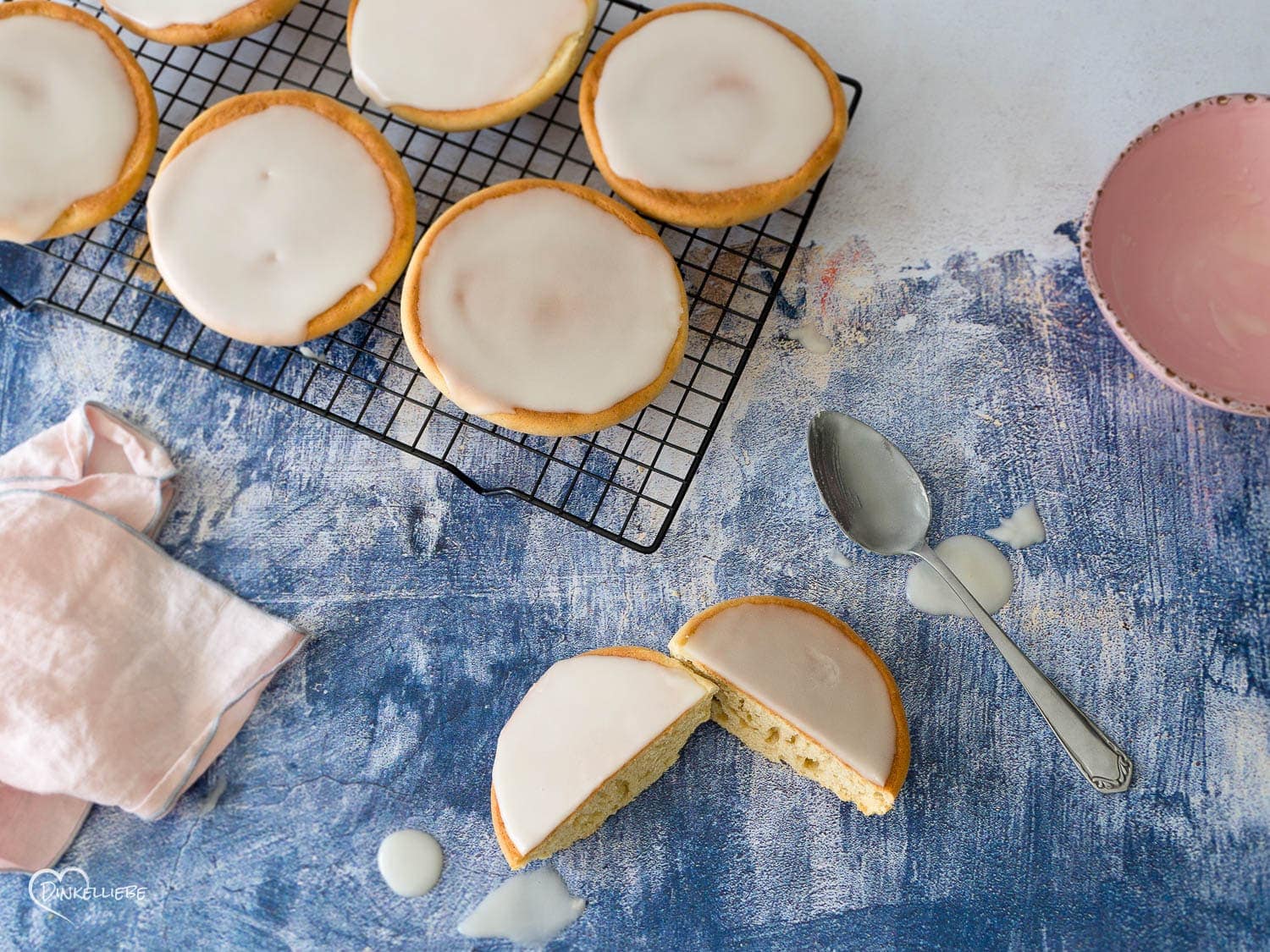 Einfache Amerikaner mit Zuckerguss | Dinkelliebe | Backblog Foodblog ...