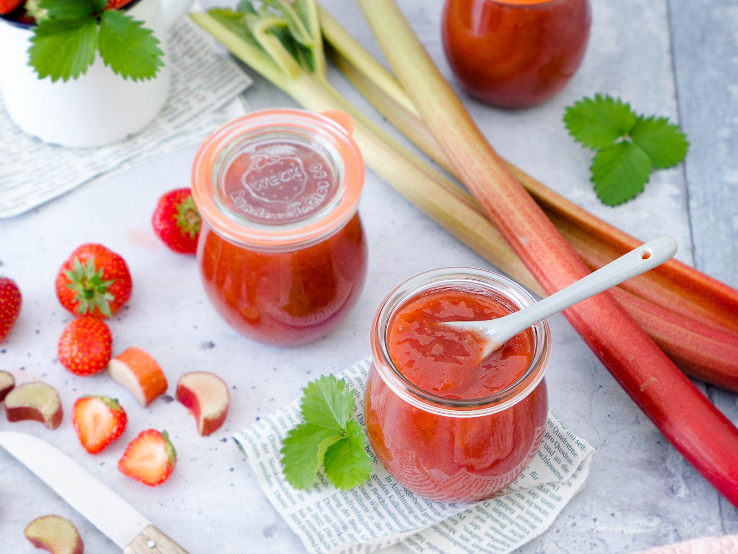 Opas Lieblings Marmelade Erdbeer Rhabarber Marmelade Mit Schuss ...