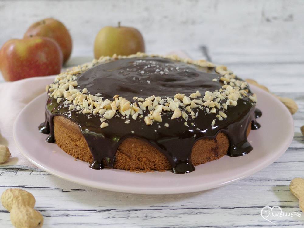 Erdnussbutter–Apfel–Kuchen