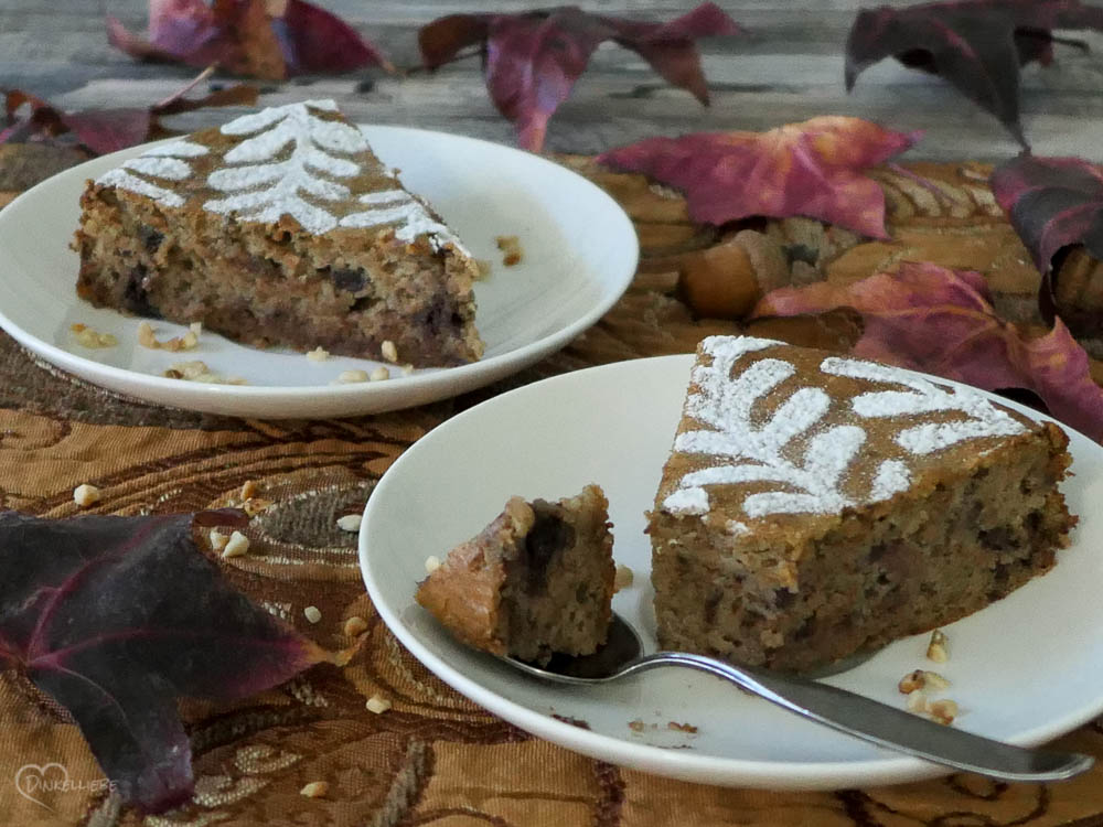 Haselnuss-Maronenkuchen mit Schokolade