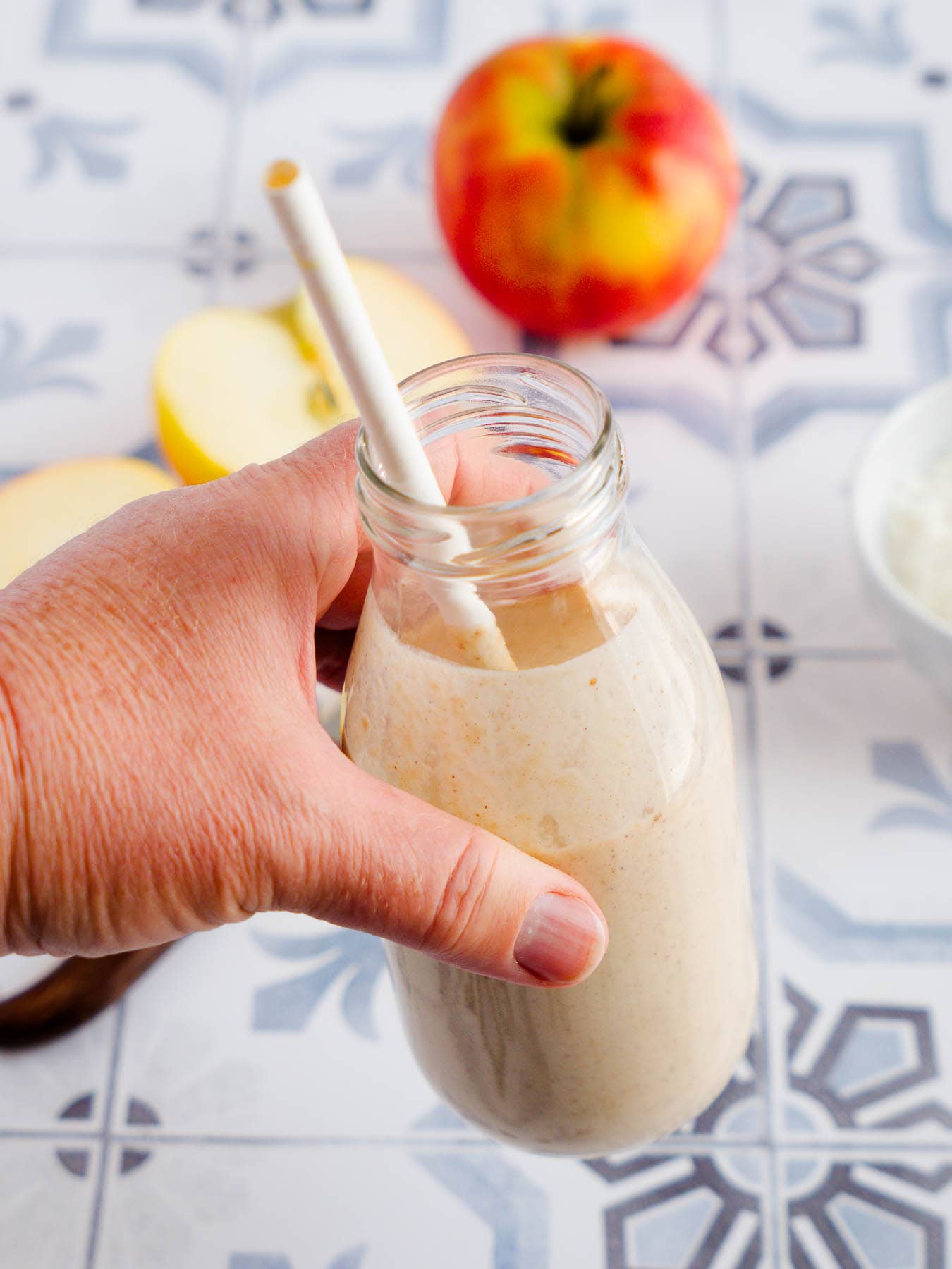 Veganer High Protein Apfelkuchen-Proteinshake - lecker &amp; cremig ...
