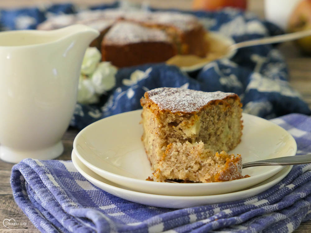 Himmlischer Apfelkuchen mit Mandeln