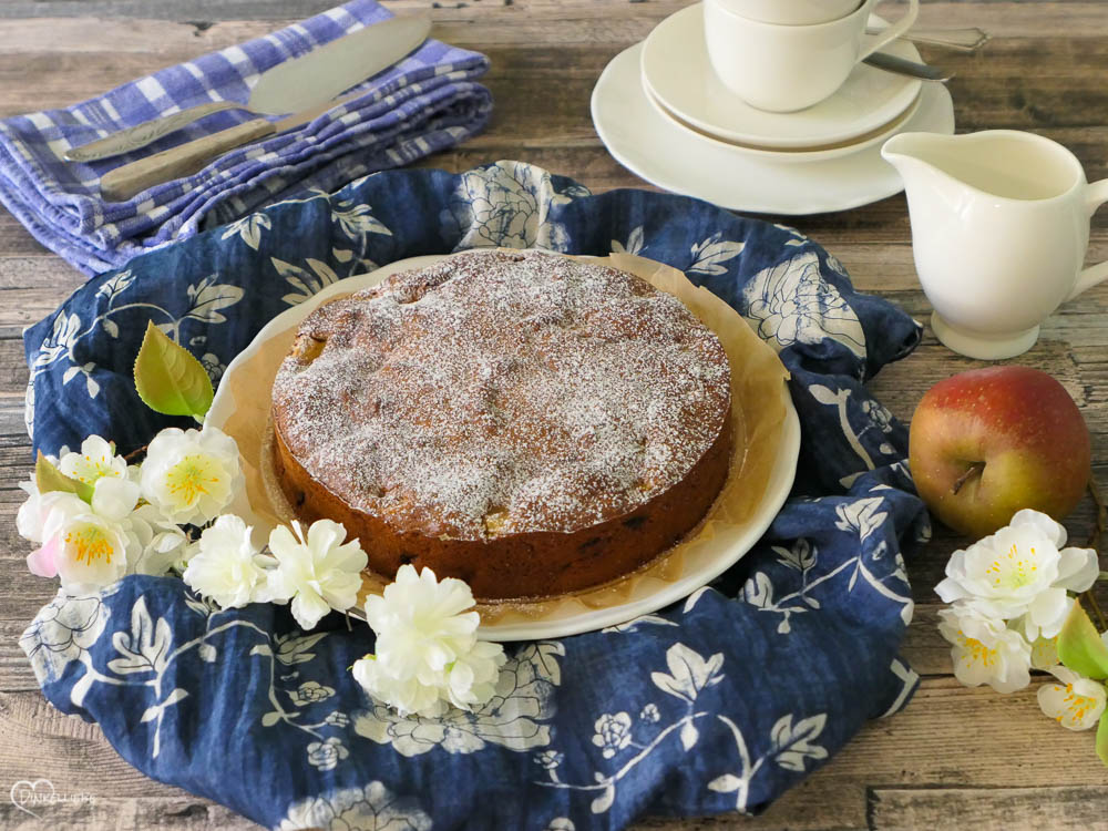 Himmlischer Apfelkuchen mit Mandeln