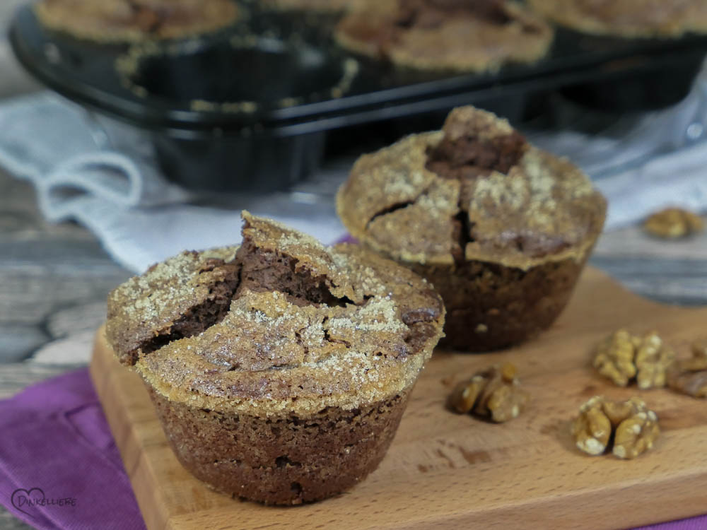 Karamellisierte Bananen-Schoko-Kaffee-Muffins mit Walnüssen - Dinkelliebe