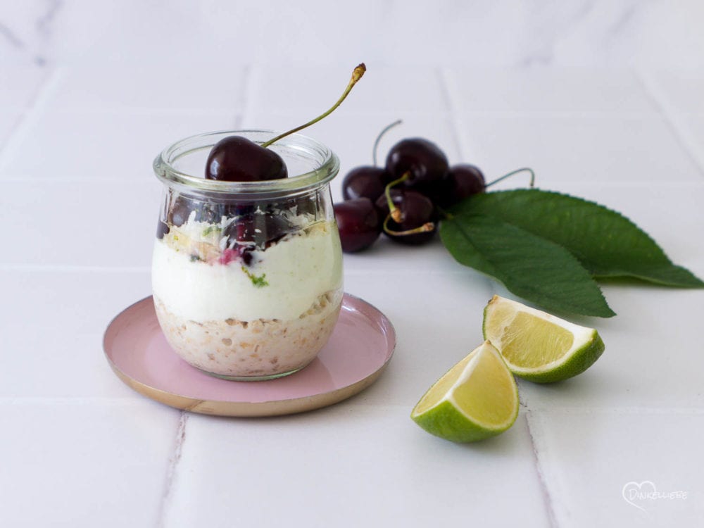 Kirsch-Limette-Kokos Overnight Proats - Dinkelliebe