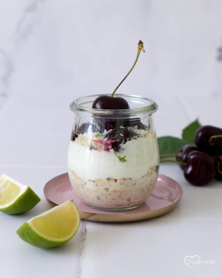 Vegane Kirsch-Limette-Kokos-Proats (Protein Oats) - vegan, laktosefrei, proteinreich, gesund, ohne Zucker, glutenfrei und ohne Soja möglich