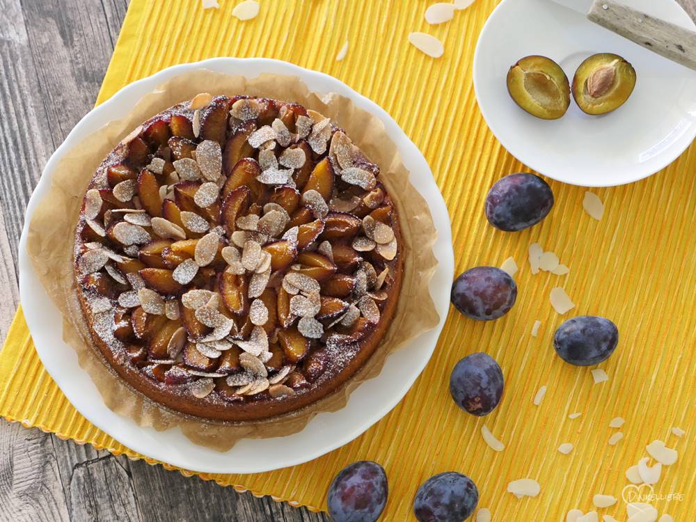 Mandel-Zwetschgenkuchen