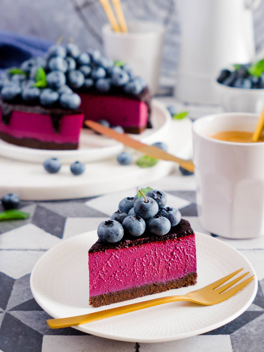 Veganer No Bake Blaubeer-Cheesecake - Leicht &amp; proteinreich - Dinkelliebe
