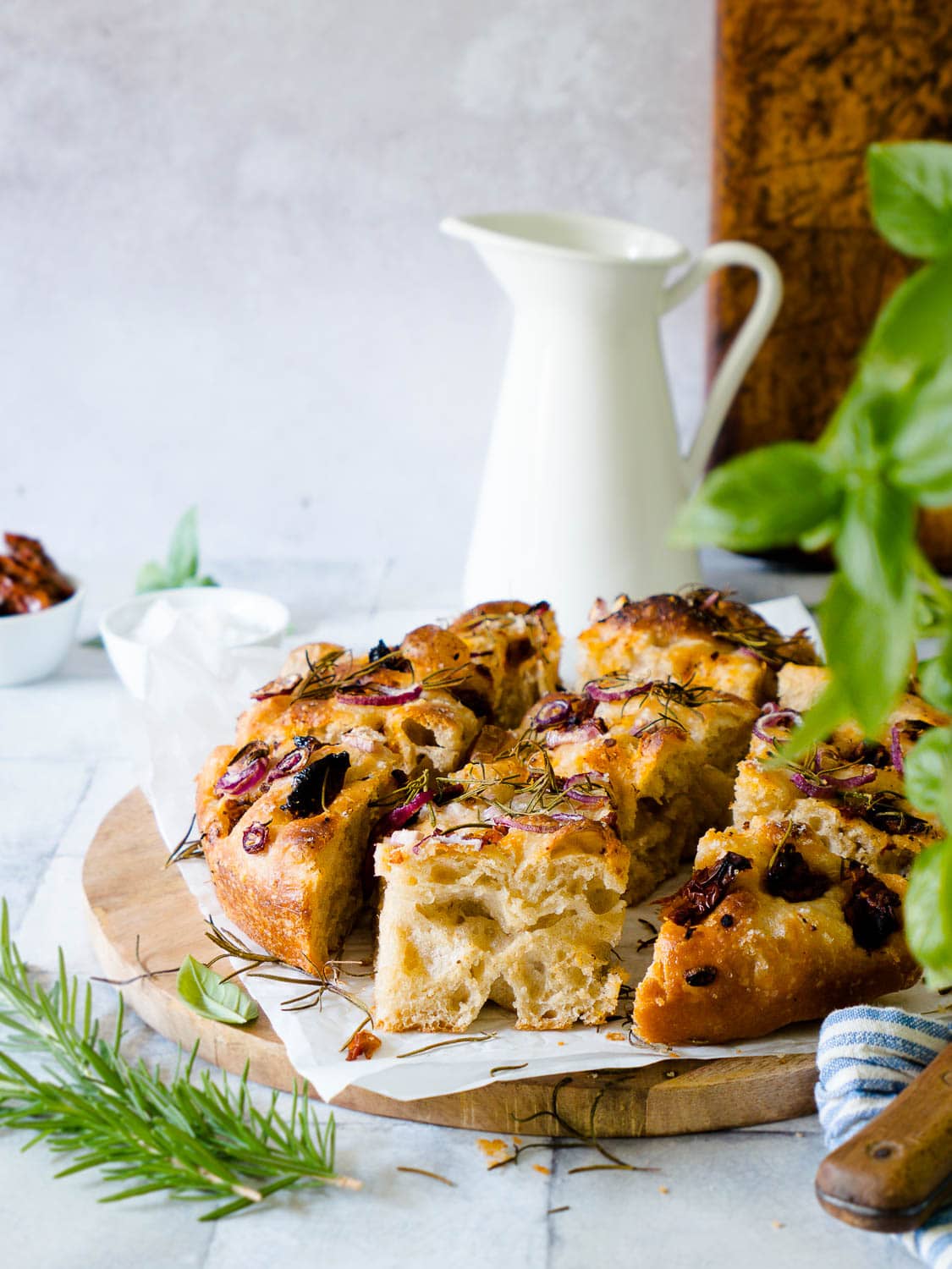 Einfache, vegane Focaccia selber backen