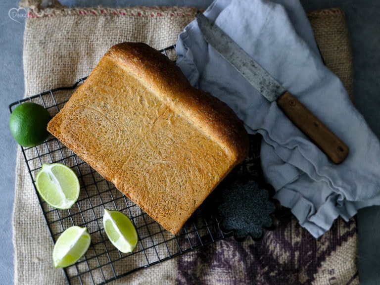 No Knead Limetten und Mohn Sandwichbrot