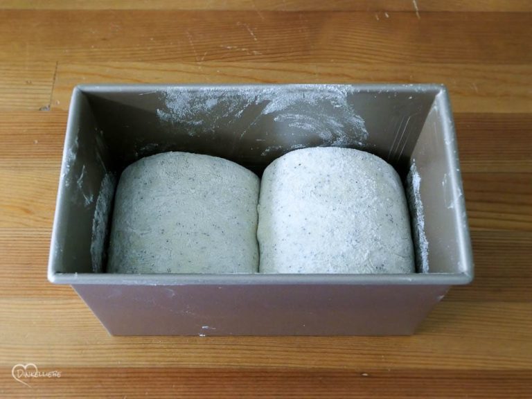 No Knead Limetten und Mohn Sandwichbrot Teigbearbeitung