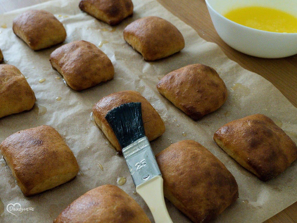 No Knead Orange & Vanilla Beignets Teigbearbeitung