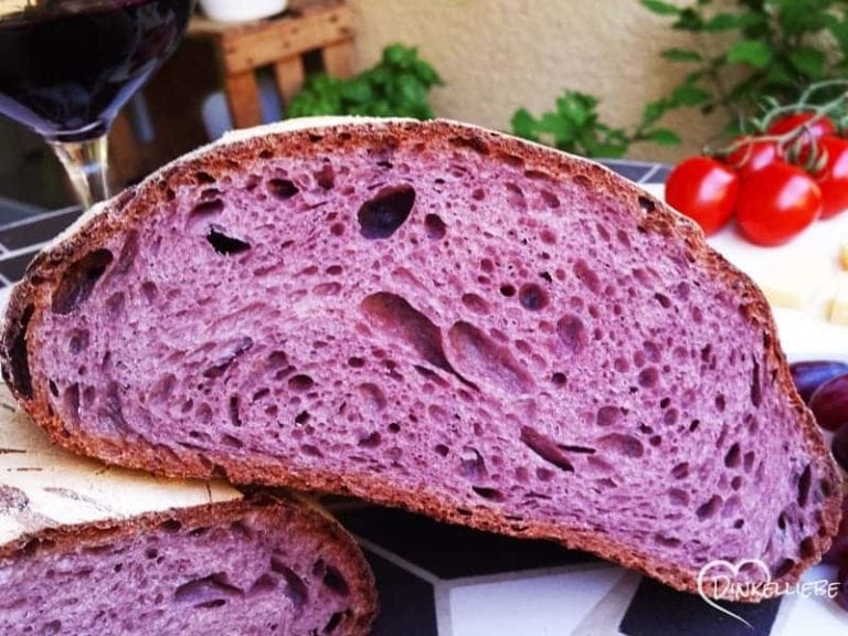 Rotweinbrot