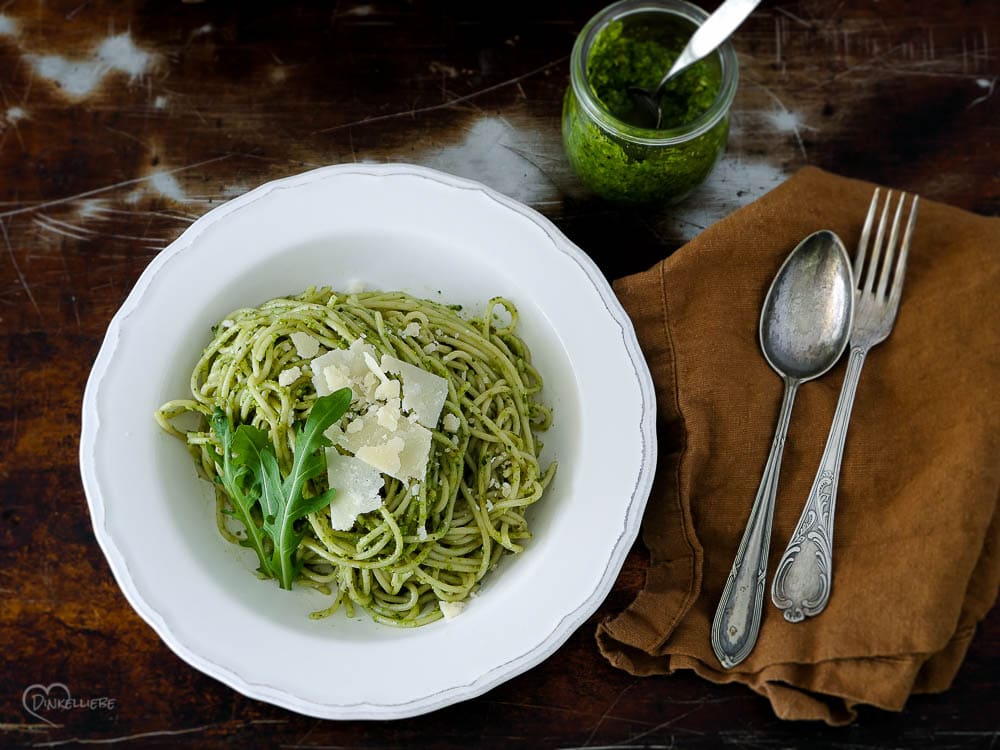 Rucola-Walnuss-Pesto mit Limette