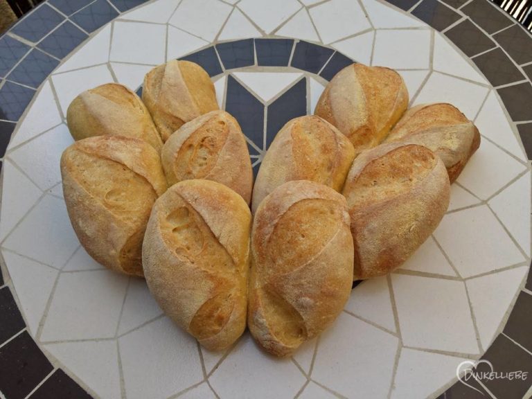 Schmetterlingsbrötchen