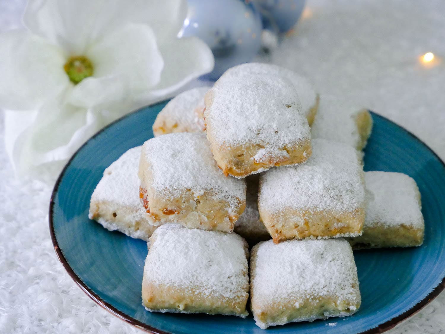 Schnelles Dinkel Stollenkonfekt mit Aprikosen