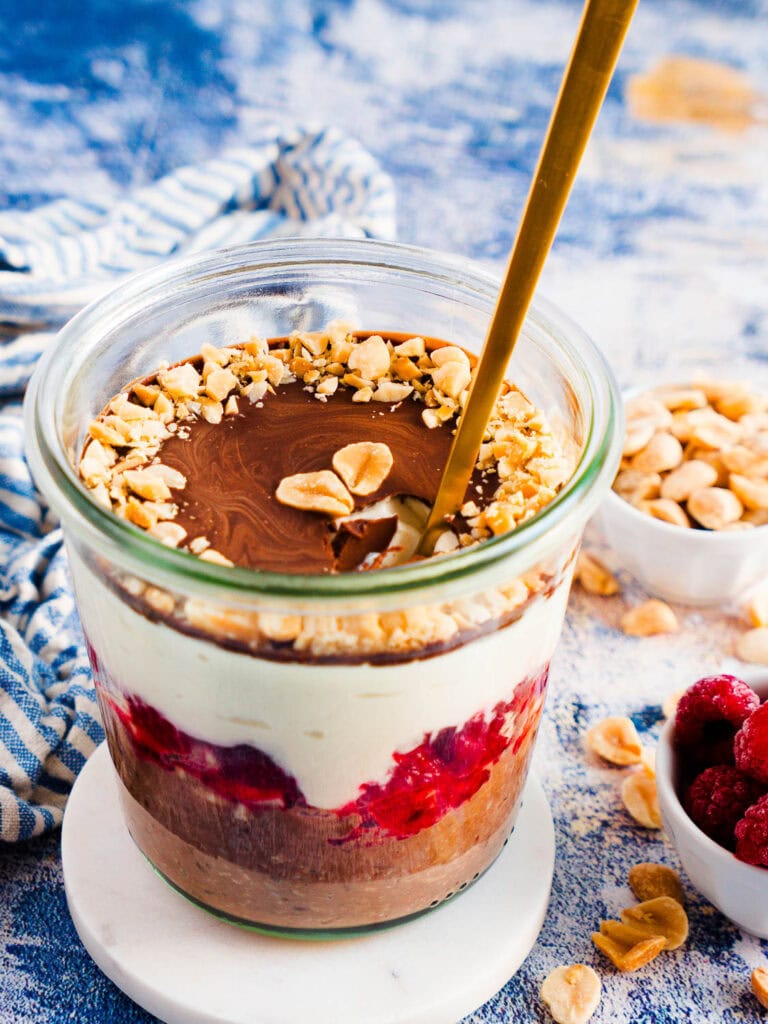 Vegane Schoko-Erdnuss-Proats - Proteinreiche Oats mit Schoko und Erdnüssen ganz einfach selber machen