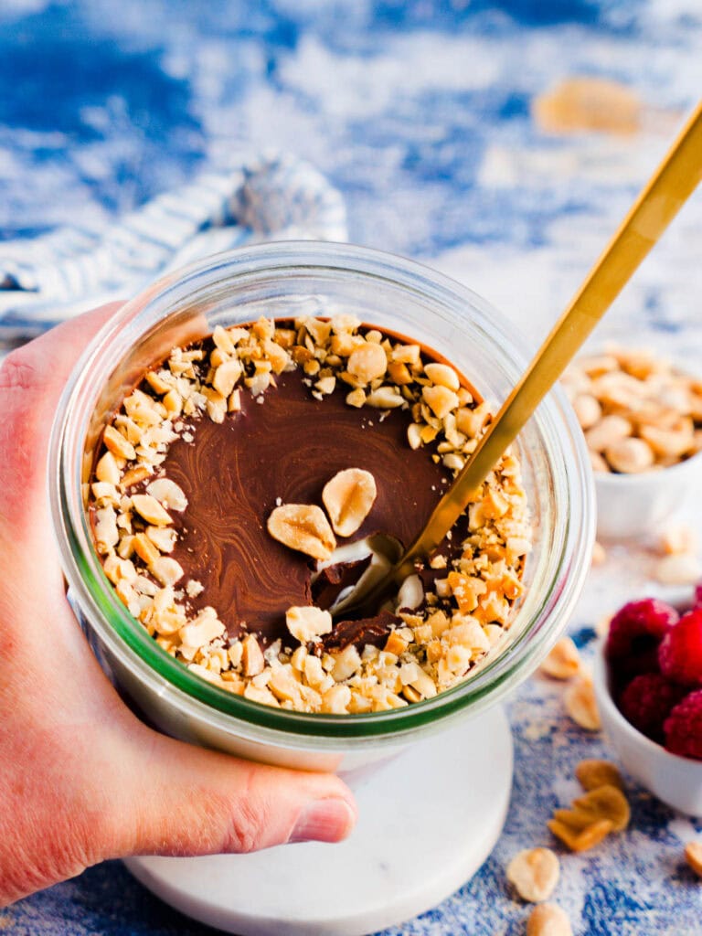 Vegane Schoko-Erdnuss-Proats - Proteinreiche Oats mit Schoko und Erdnüssen ganz einfach selber machen