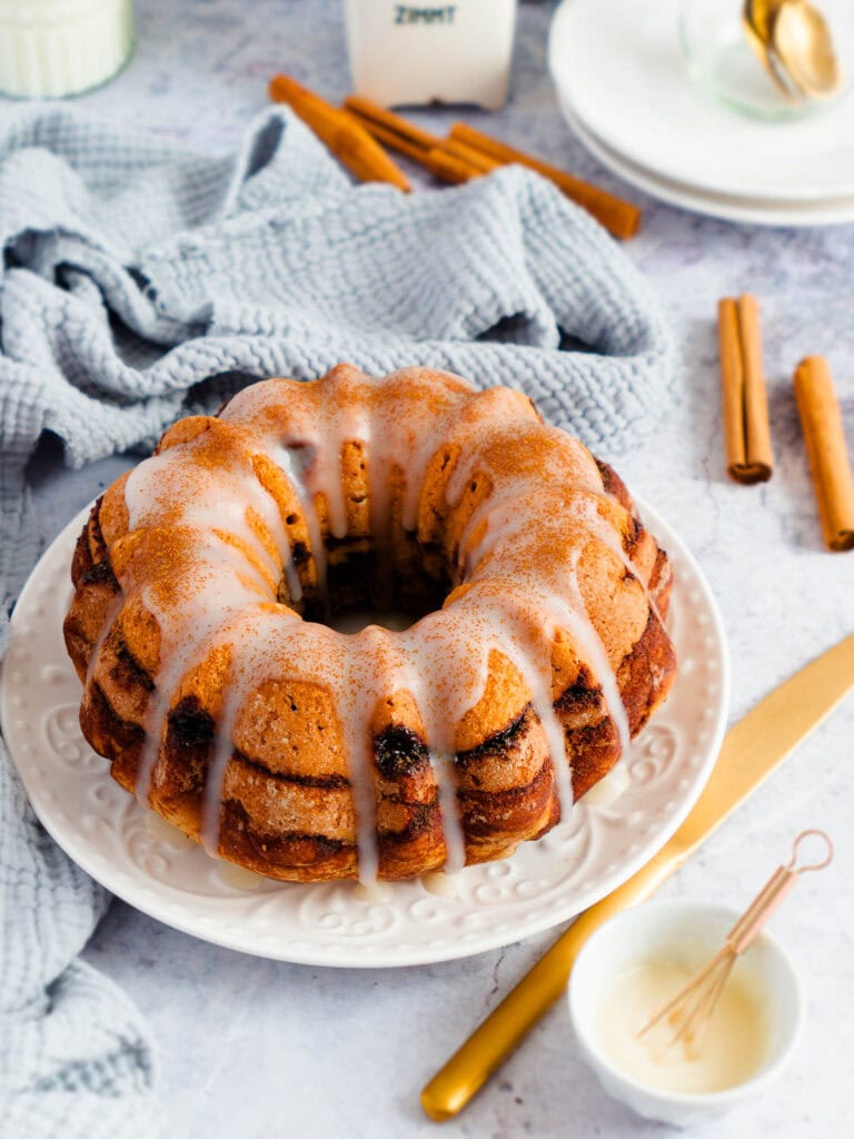 Veganer Zimtswirl-Gugelhupf - schnelles und einfaches Rezept, mit oder ohne Thermomix