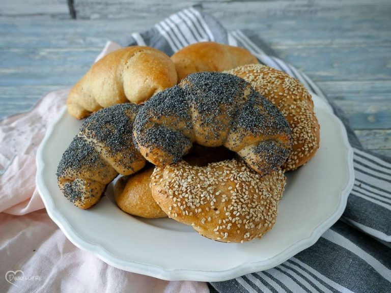 Verruchte Einkorn-Joghurthörnchen