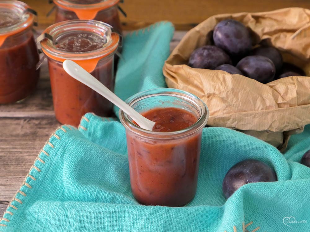 Zwetschge-Marzipan-Marmelade